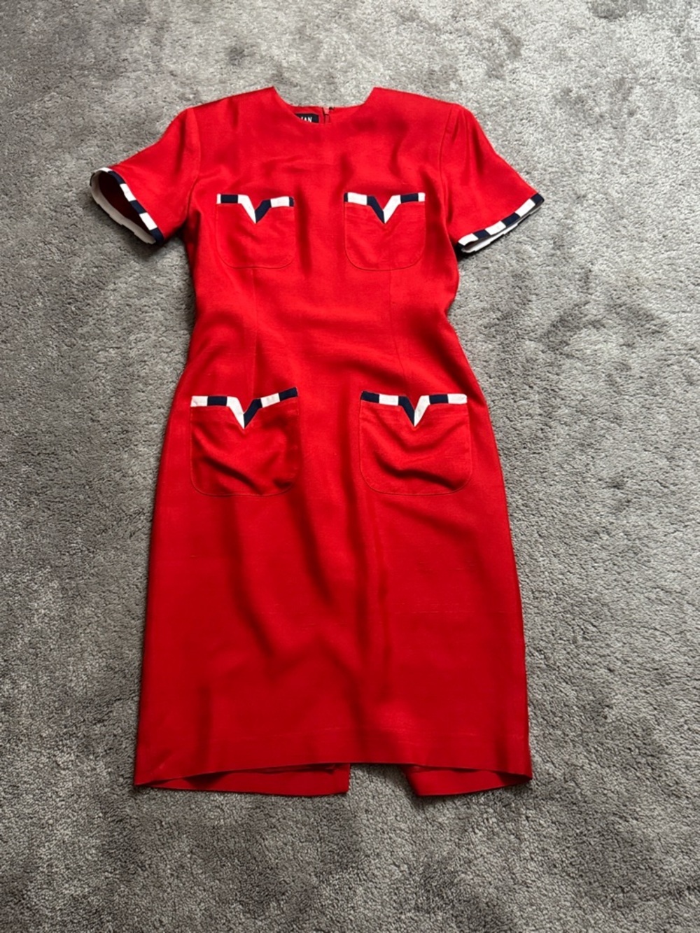 Gillian Red Silk Sheath Dress Short Sleeve Pocket Detail Vintage SIZE 4P
